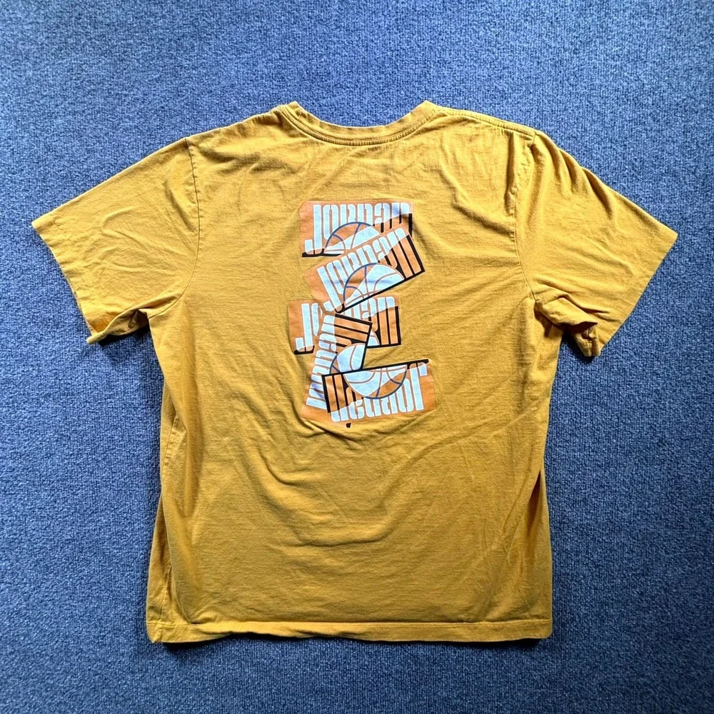 Jordan T-Shirt Men's XL Yellow Graphic 100% Cotton Short Sleeve Streetwear